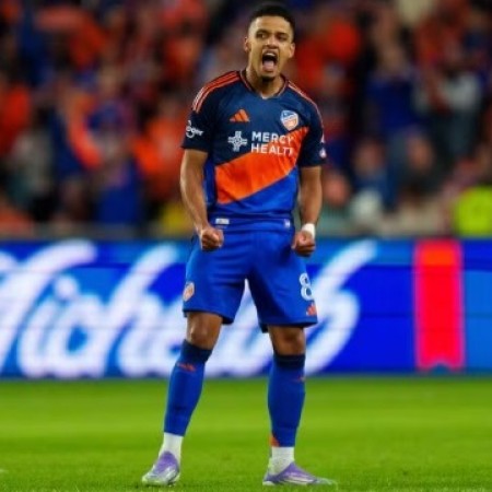 Vasco acerta a contrata��o do atacante Brenner, da Udinese