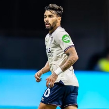 O Cria est� de volta! Flamengo acerta enfim o retorno de Lucas Paquet�