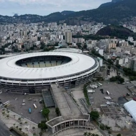 Vindo de tr�s derrotas seguidas, Flamengo recebe o Inter no Brasileir�o; times
