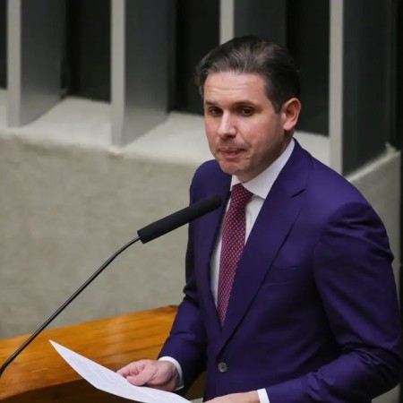 Decis�o do ministro Fl�vio Dino sobre penduricalhos foi 'feliz', diz Hugo Motta