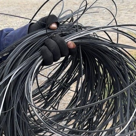 Procon/Patos e parceiros j� recolheram 5 mil quilos de cabos e fios soltos em dois meses 