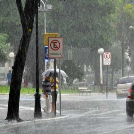 Carnaval ter� chuva e calor em boa parte do pa�s; veja a previs�o por regi�o