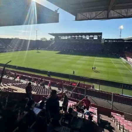 Flamengo encara o Lan�s fora de casa na ida da final da Recopa