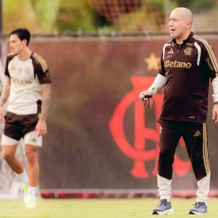 Veja como Leonardo Jardim pensa montagem do ataque do Flamengo com centroavante