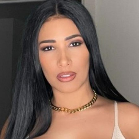 Cantora Simaria anuncia retorno � m�sica e prepara volta aos palcos