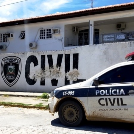 Mulher � detida ap�s amea�ar, perseguir e agredir outra em Patos