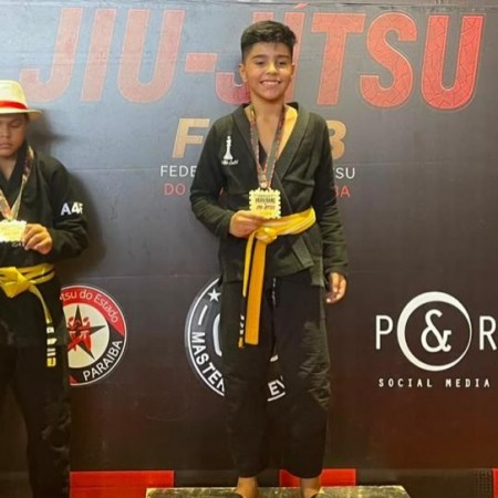 Garoto de Patos conquista Campeonato Paraibano de Jiu-Jitsu aos 12 anos