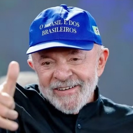 Lula dispara e vira sobre Fl�vio Bolsonaro em pesquisa Vox Brasil que apontava vit�ria do senador