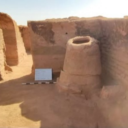 Cidade bizantina revela presen�a crist� h� 1.600 anos, no deserto do Egito