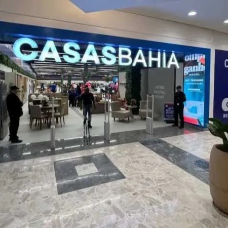 Casas Bahia entra com pedido de recupera��o judicial ap�s preju�zo de R$ 10,1 bilh�es