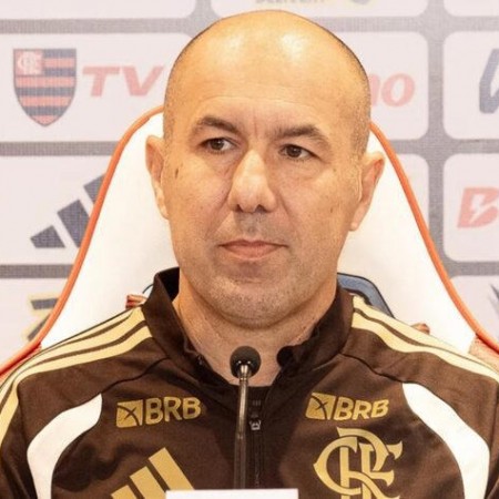 Leonardo Jardim valoriza evolu��o do Flamengo, mas mant�m p�s no ch�o