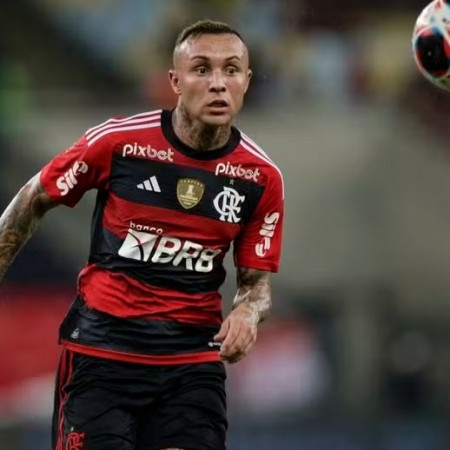 Flamengo encontra dificuldade para vender jogadores sem espa�o
