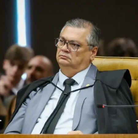 Dino derruba sigilo de decis�o sobre caso Dark Horse que atinge deputados do PL