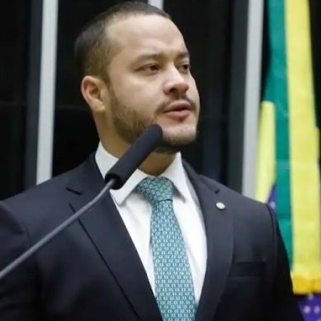 Pol�cia Federal mira deputado federal Adail Filho por fraudes em contratos p�blicos