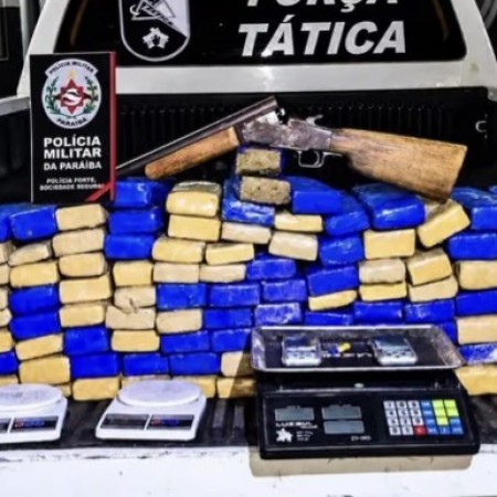 Pol�cia apreende 145 tabletes de maconha e arma durante opera��o em Campina Grande