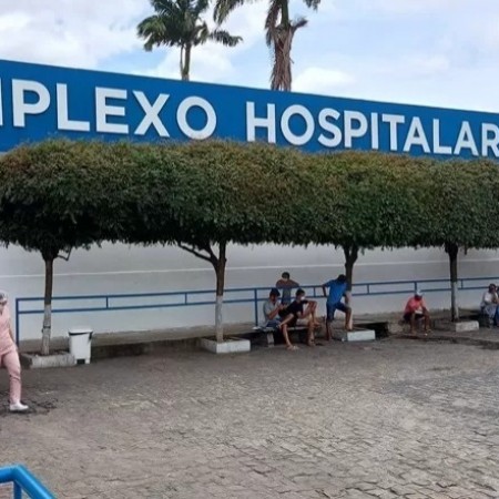 V�timas de agress�o com arma branca em M�e d��gua permanecem hospitalizadas em Patos