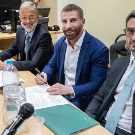 Entenda o que falta para a conclus�o da venda da SAF do Vasco; veja prazo