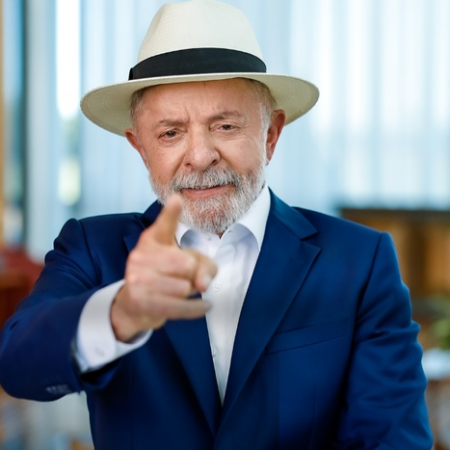 Nova pesquisa CNT/MDA mostra Lula perto da vit�ria no primeiro turno
