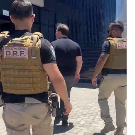 Homem � preso em Patos ao colocar em grupo na internet v�deo gravado no momento do seu voto.