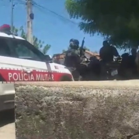 Beb� de tr�s meses morre a facadas no bairro Dona Milindra em Patos; pais s�o conduzidos � delegacia