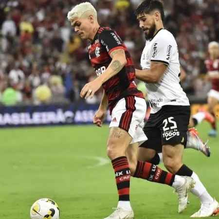 Flamengo avan�a para ter Ayrton Lucas de volta, mas Sa�l � d�vida; Danilo retorna 