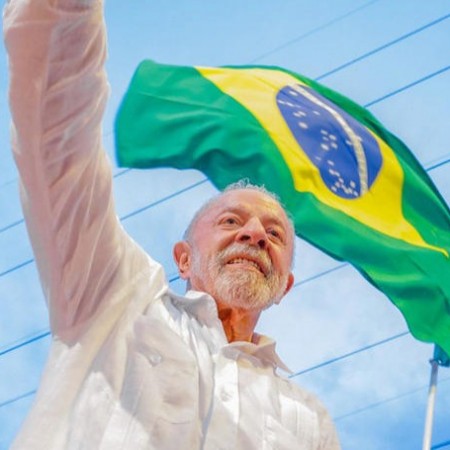 Lula j� aparece numericamente � frente de Fl�vio Bolsonaro em nova pesquisa
