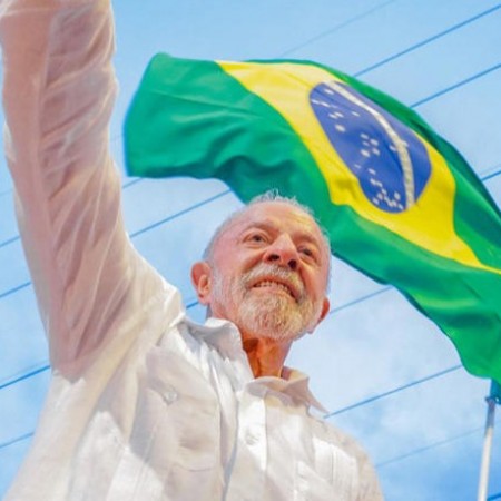 Pesquisa Futura mostra Lula � frente na consulta espont�nea com 46,6%