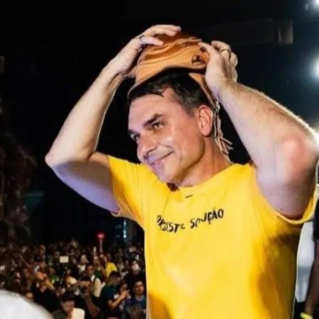 Derrota de Fl�vio incluiu perda de votos em 6 estados e alta de absten��o onde o candidato ganhou no 1� turno