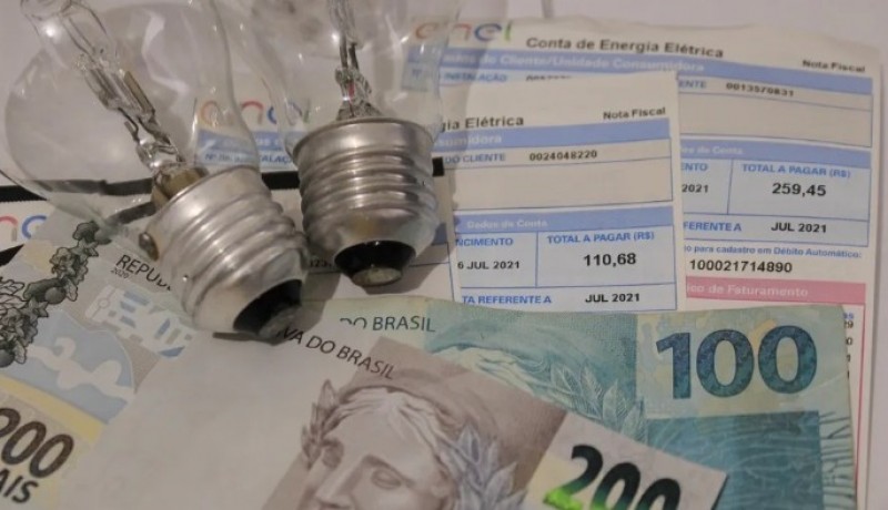 Preos caem 0,14% em agosto, na primeira deflao em dois anos