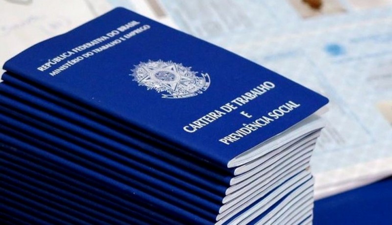 Desemprego recua para 5,6% em julho, menor nvel da srie histrica do IBGE