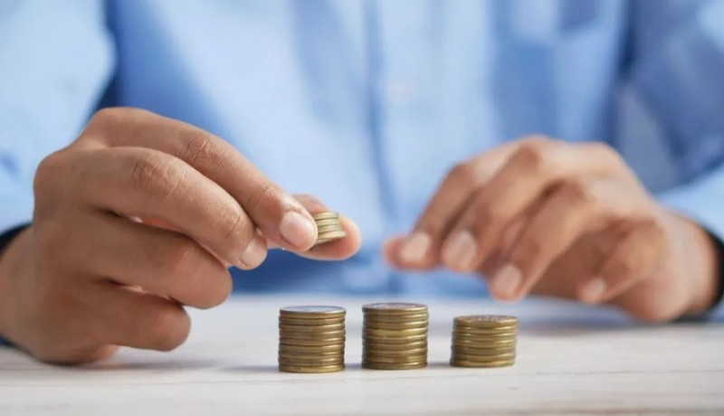Taxa Selic cai para 14% ao ano: renda fixa ainda vale a pena?