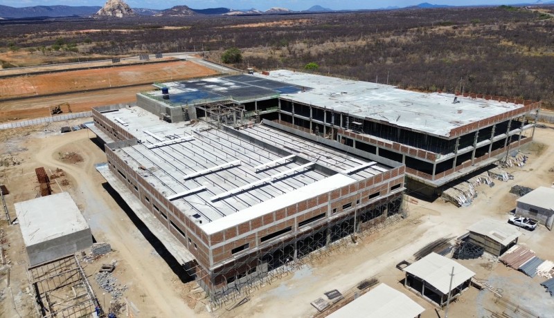 Minist�rio da Sa�de inspeciona obras do Hospital de Trauma de Patos nesta quarta-feira (16)