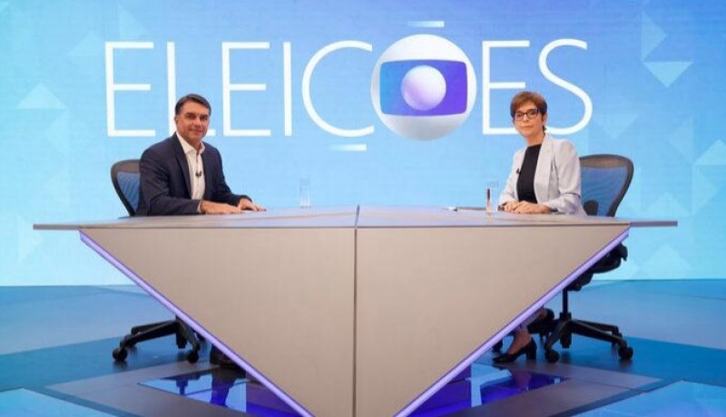 Jo�o Pessoa registra 'panela�o' durante entrevista de Fl�vio Bolsonaro na Globo
