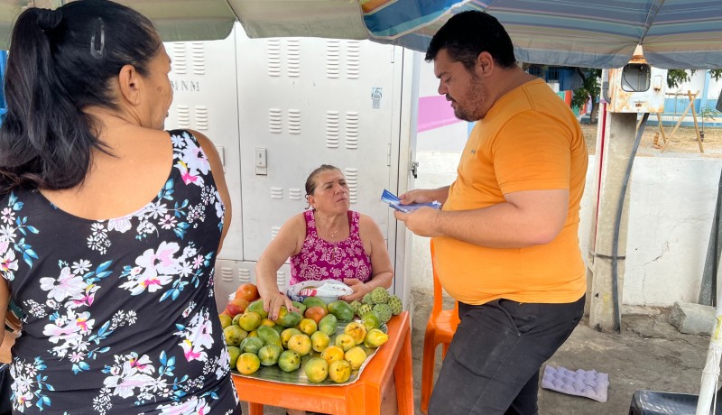 Prefeitura de Patos intensifica trabalho educativo de descarte de lixo em torno de pra�as 