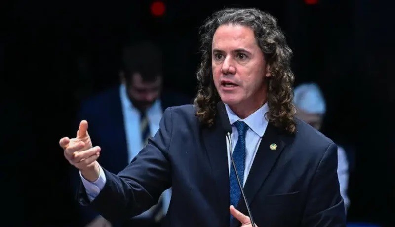 Veneziano � definido como relator no Senado de PEC para limitar mandato de ministros do STF