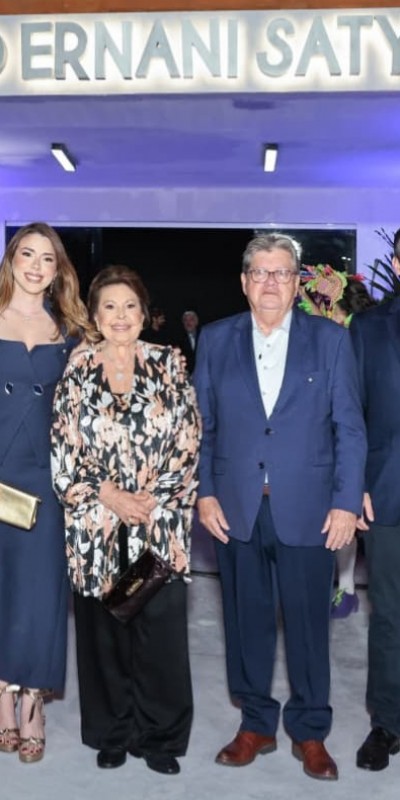 Jo�o Azev�do diz que Teatro Municipal de Patos � a 'celebra��o de um sonho'