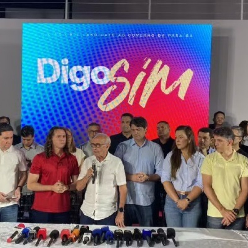 C�cero Lucena anuncia ren�ncia do cargo de prefeito de Jo�o Pessoa para concorrer ao governo da Para�ba