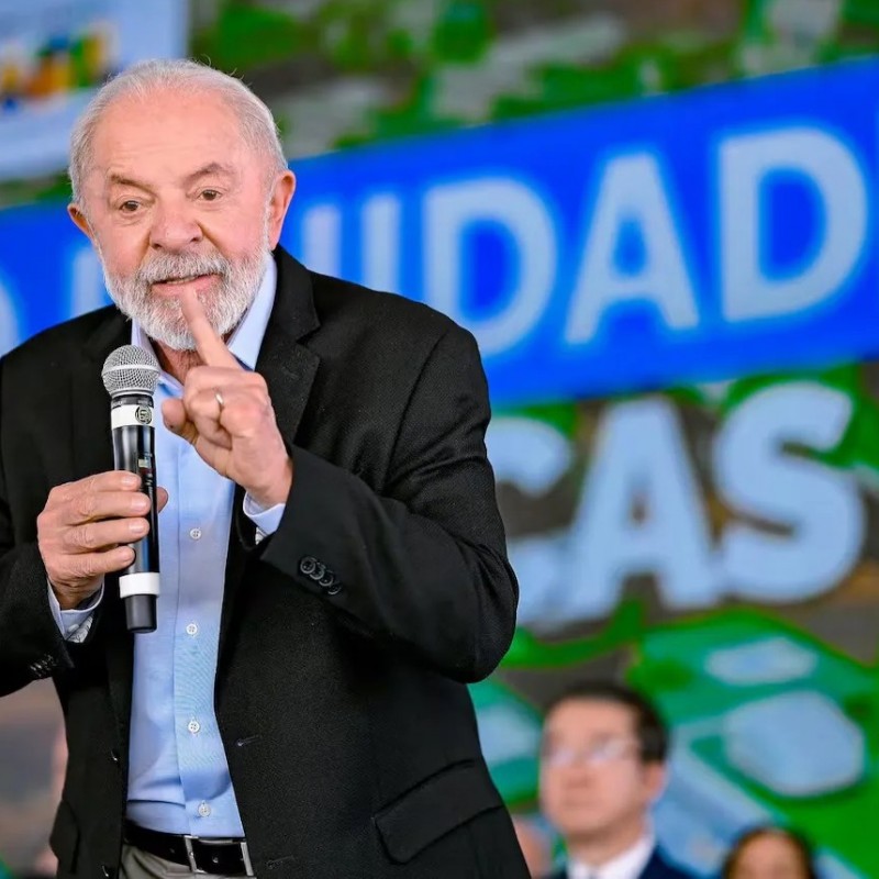 Governo Lula anuncia amplia��o do programa de reforma de casas para quem ganha at� R$ 13 mil