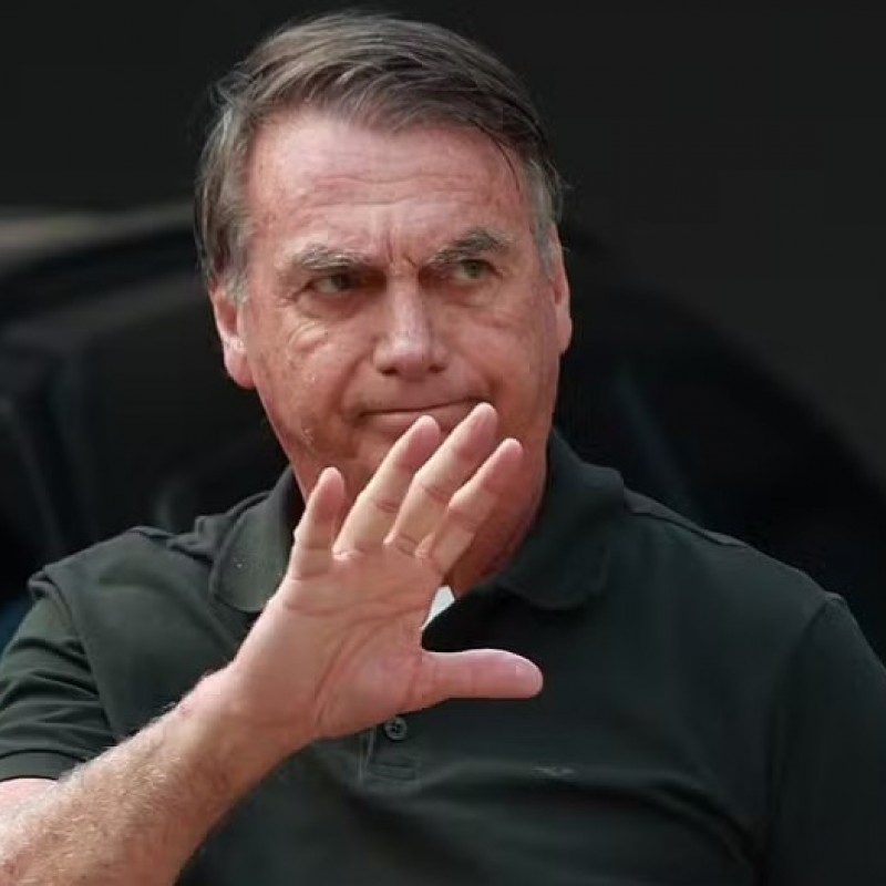 Bolsonaro violou tornozeleira eletrnica a meia noite para garantir xito em sua fuga, diz Moraes