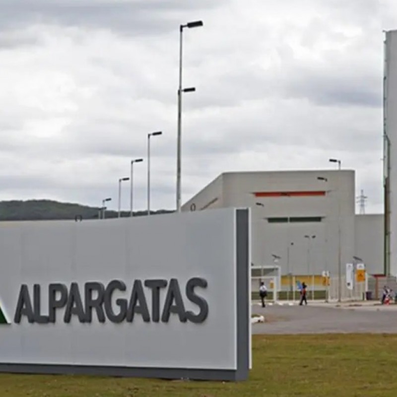 Veneziano diz que Alpargatas � importante em Campina e critica pol�mica das Havaianas: 'debate tosco'