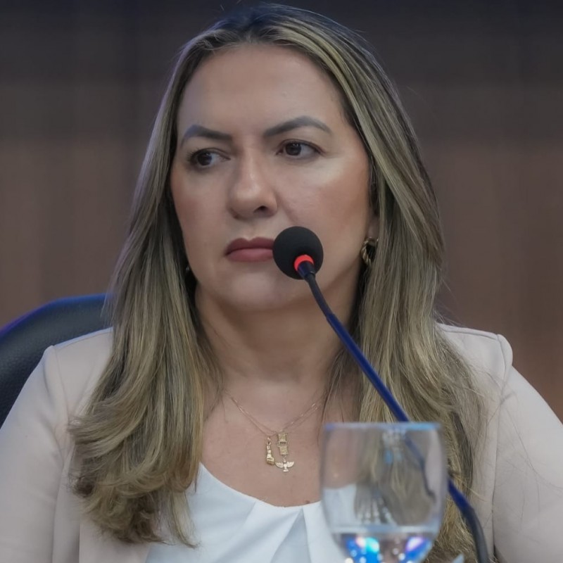 Vereador pede na Justi�a afastamento de Tide Eduardo da presid�ncia da C�mara de Patos; procurador contesta 