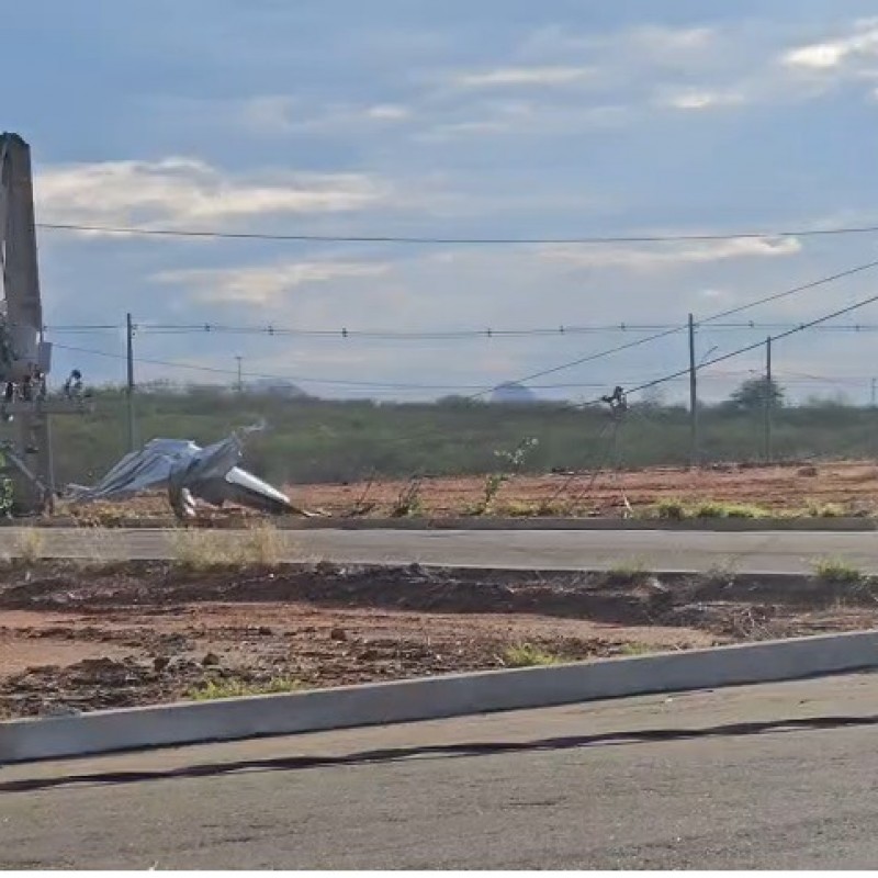 Portal 40 Graus mostra como a Zona Leste de Patos foi afetada pela forte ventania e chuva; acompanhe