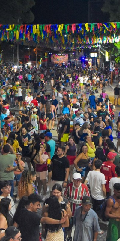 Carnaval de Rua de Patos 2026 re�ne multid�es e celebra a cultura popular