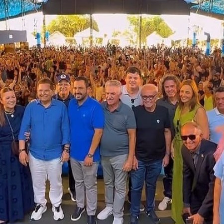 Evento de Adriano Galdino tem presenças de Lucas, Cícero, Veneziano, Cássio e deputados em Campina Grande