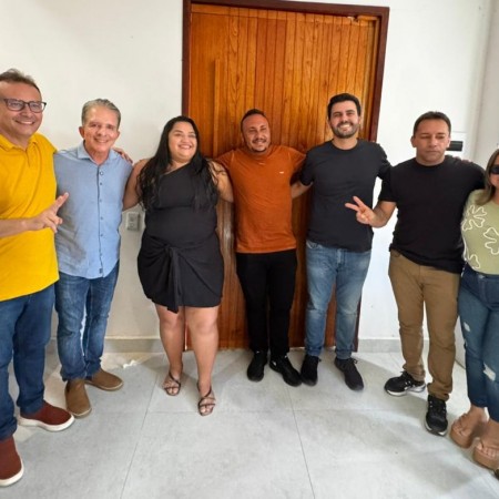 Nabor Wanderley recebe apoio do prefeito, vice e vereadores de Santa Helena para o Senado