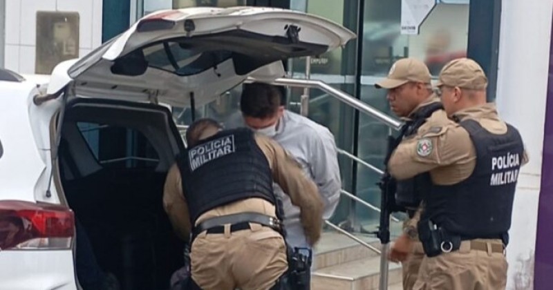 PM frustra tentativa de assalto a agência do Sicoob, em Taperoá; bandidos se rendem