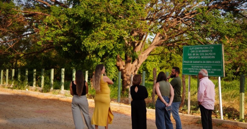 Secretários de Patos realizam visita ao terreno onde será construído o Parque da Criança