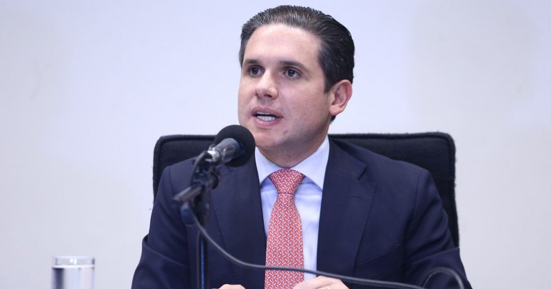 Sob comando de Motta, Câmara aprova mais 7 projetos com foco na proteção da infância e fortalecimento da educação