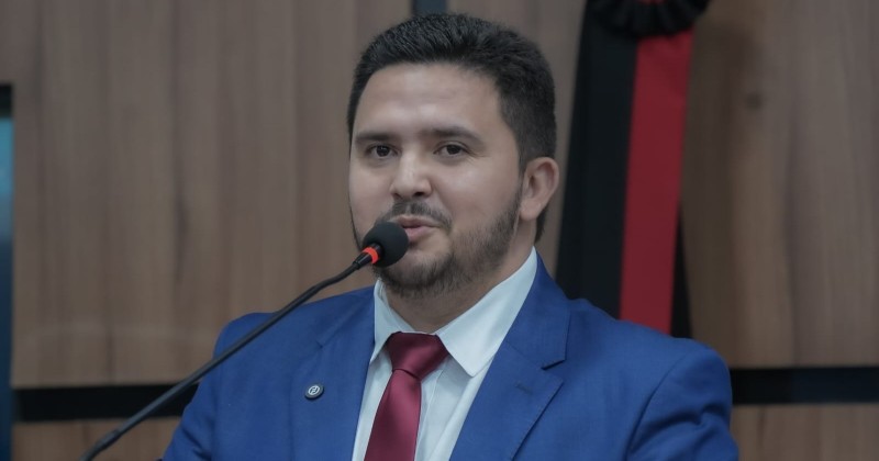 Líder do governo na Câmara de Patos defende unidade da base do prefeito em torno do seu nome para presidente