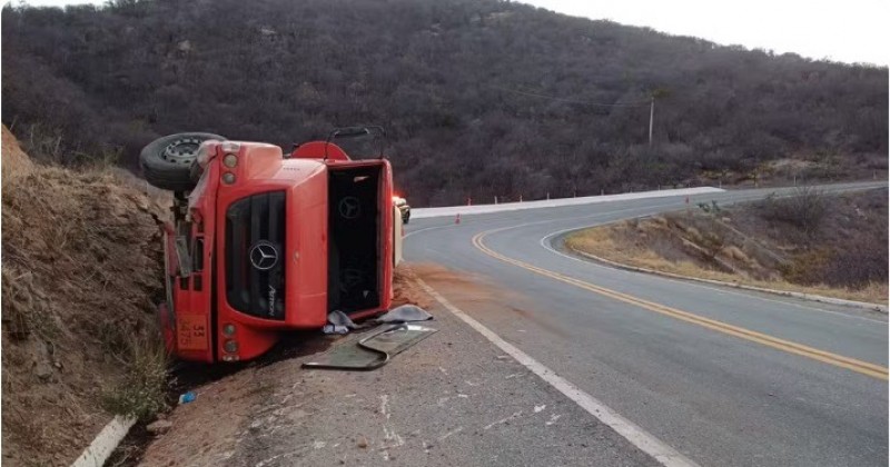 PRF interdita Serra de Santa Luzia devido a derramamento de combustível na BR-230